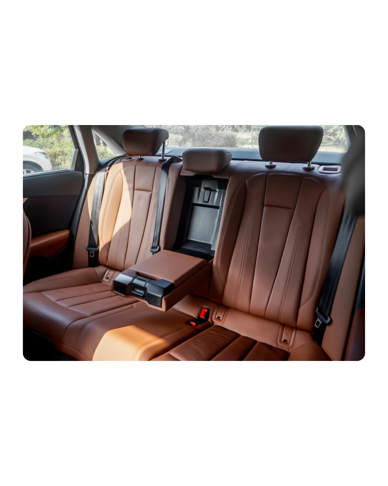 
								AUDI A4 TFSI PREMIUM full									