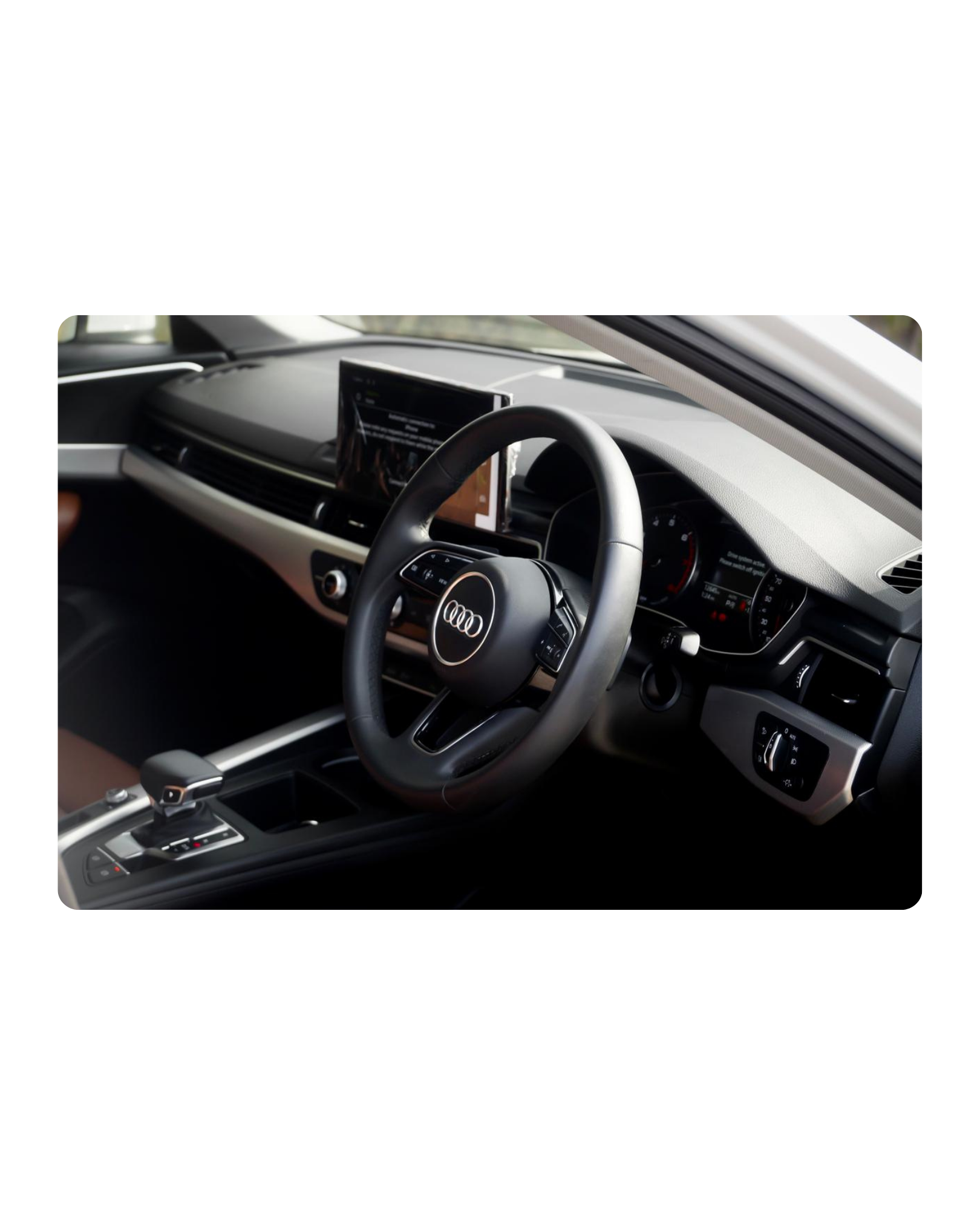 
								AUDI A4 TFSI PREMIUM full									