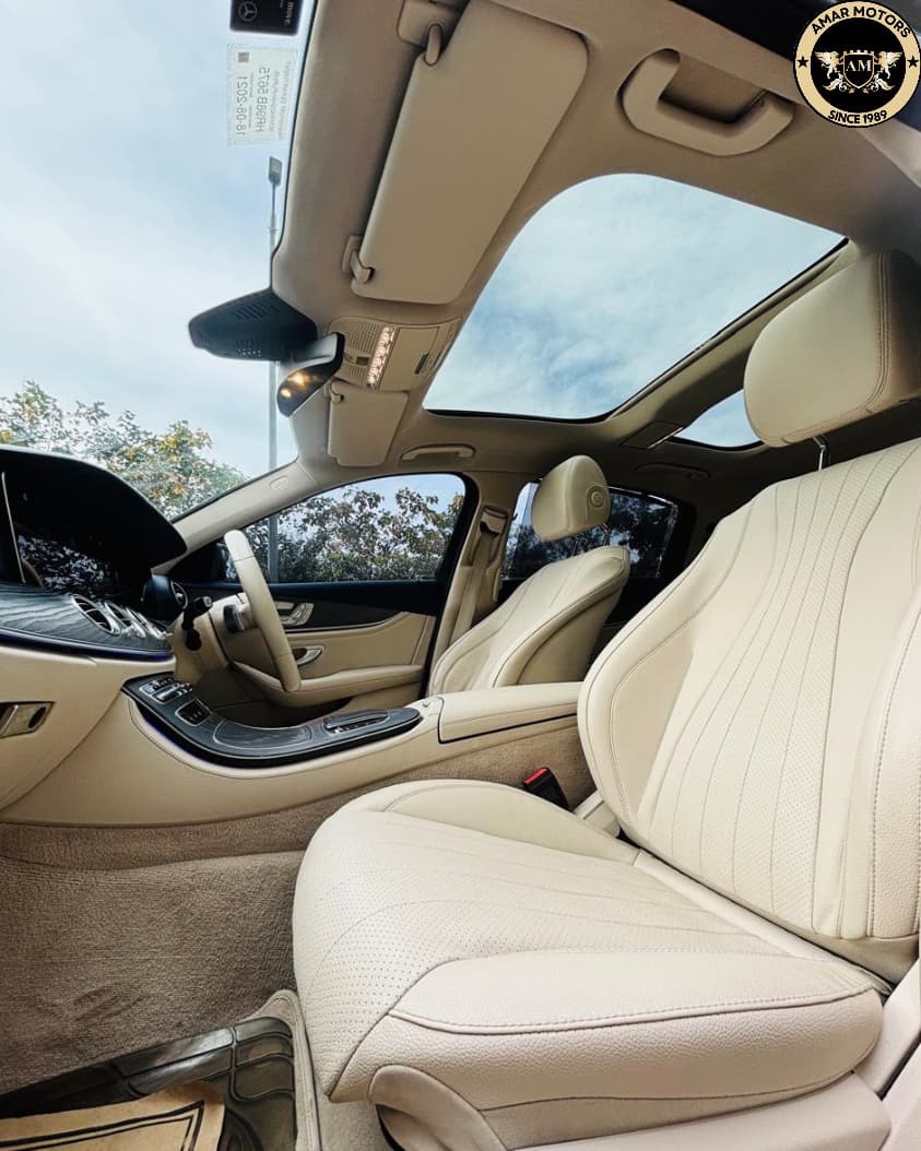 
								Mercedes Benz E350 D AMG Line full									